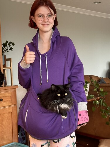 6889282A-8BF1-4DC2-9CAD-F571F1B53A73_1_105_c